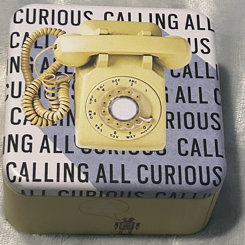 50%offw❤️ Fossil Empty Watch Tin, "Calling All Curious", Rotary Phone 2018 Hg102